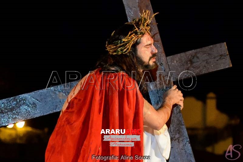 Documentário revela os bastidores de fé e arte da encenação da Paixão de Cristo em Araruama